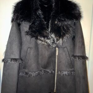 Elegant Black Faux Fur Trimmed Women's Coat